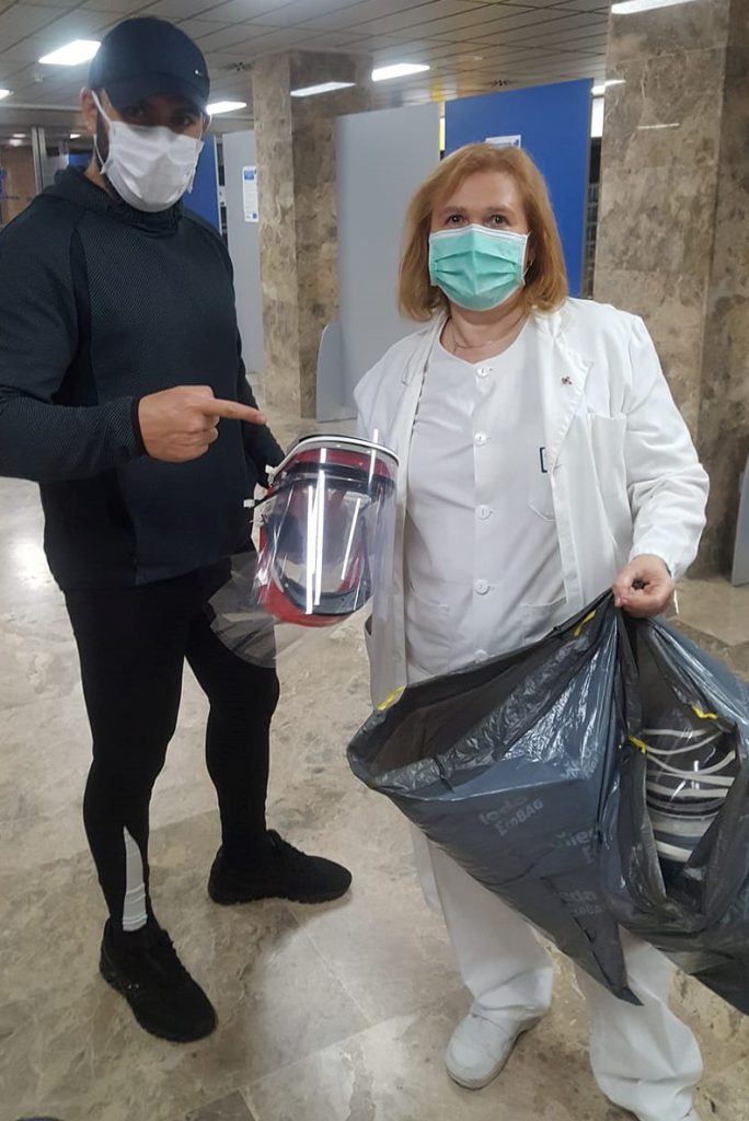 SOS-TALAVERA-COMARCA-SANIDAD-COVID19-CORONAVIRUS-PANTALLAS-MASCARILLAS-SOLIDARIDAD-TATYEXPRESS