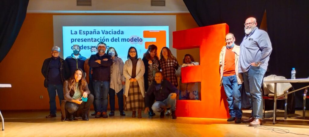 MODELO-DESARROLLO-ESPAÑA-VACIADA-SOS-TALAVERA-COMARCA-PUEBLOS-MEJORADA-REVUELTA